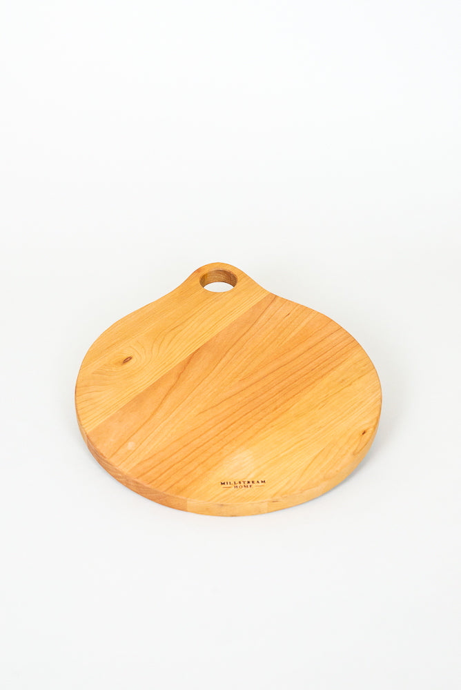 The Handcrafted Round Cutting Board