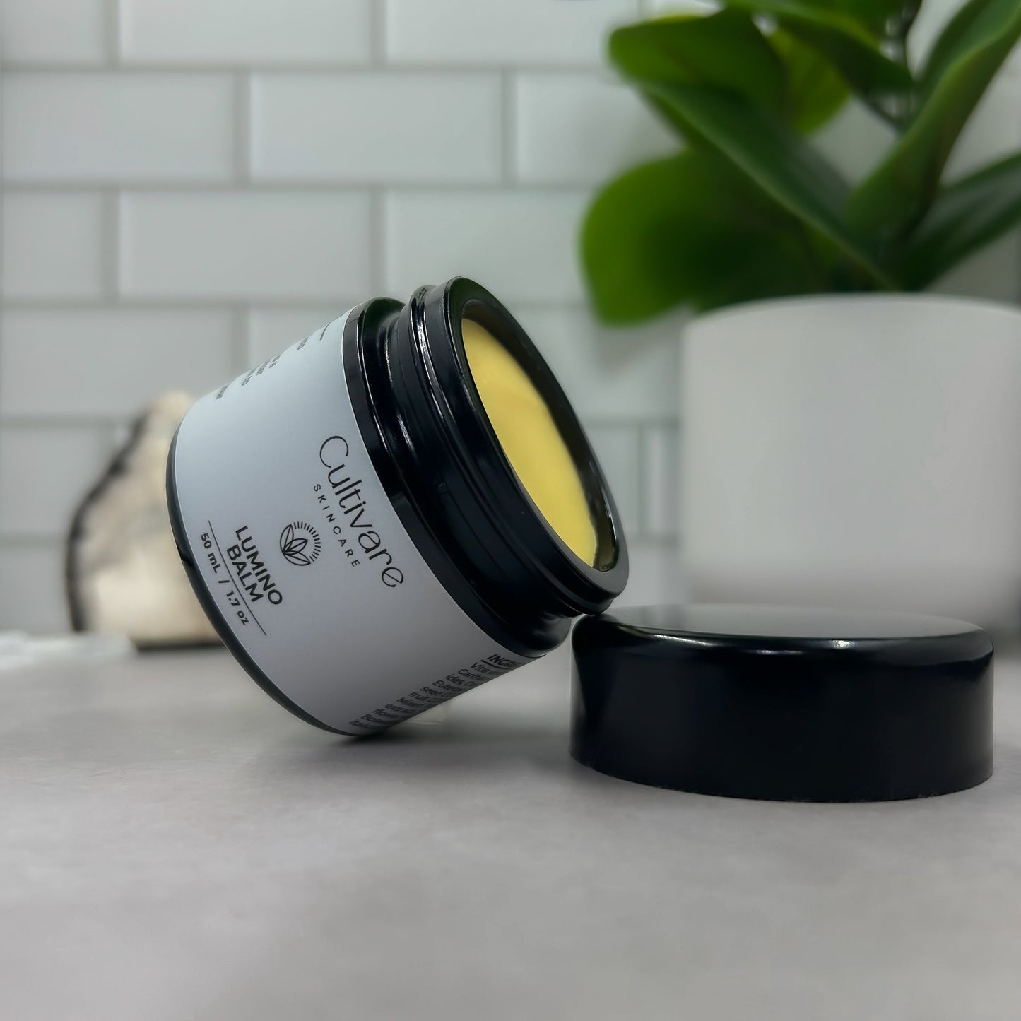 Lumino Facial Balm