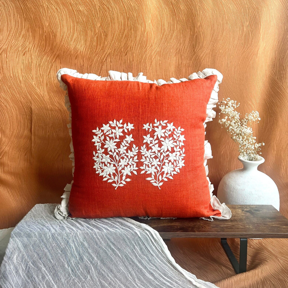 Desert Jasmine Linen Pillow Cover