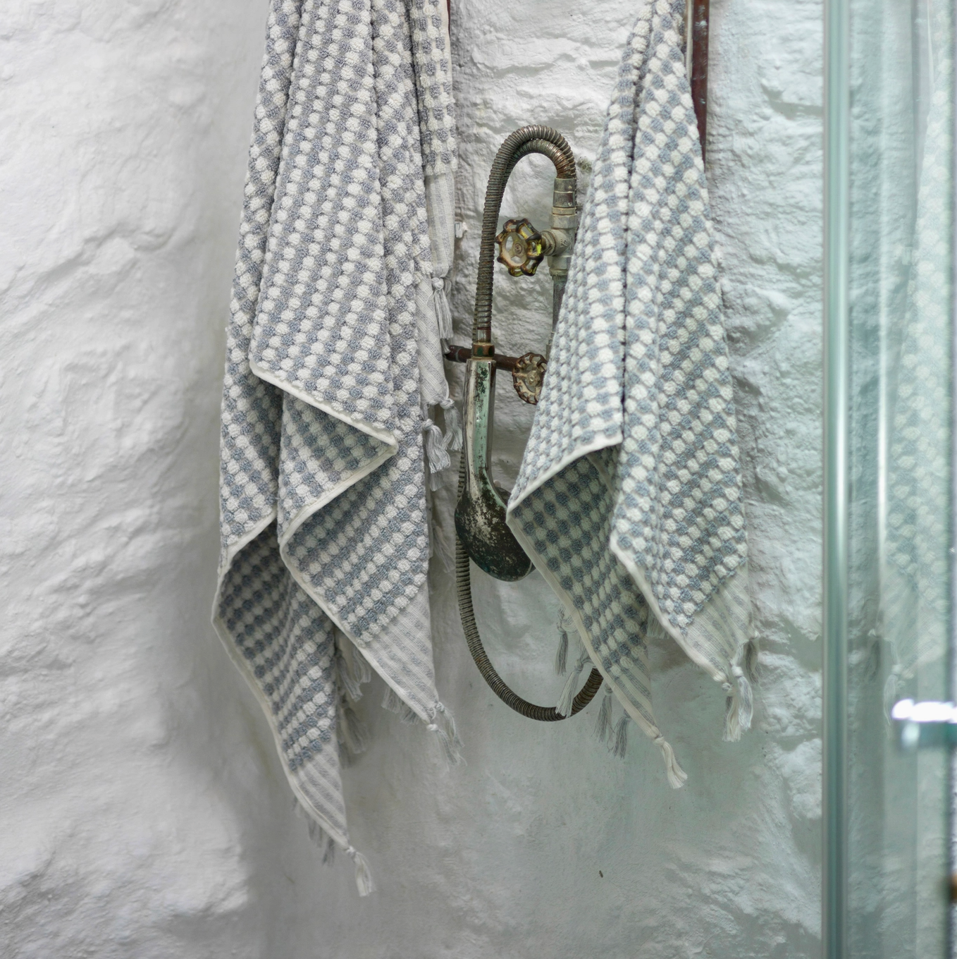 Dotted Terry Hand Towel - Set of Two