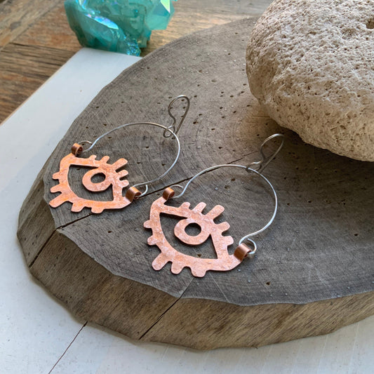 Metal Eye Hoop Earrings