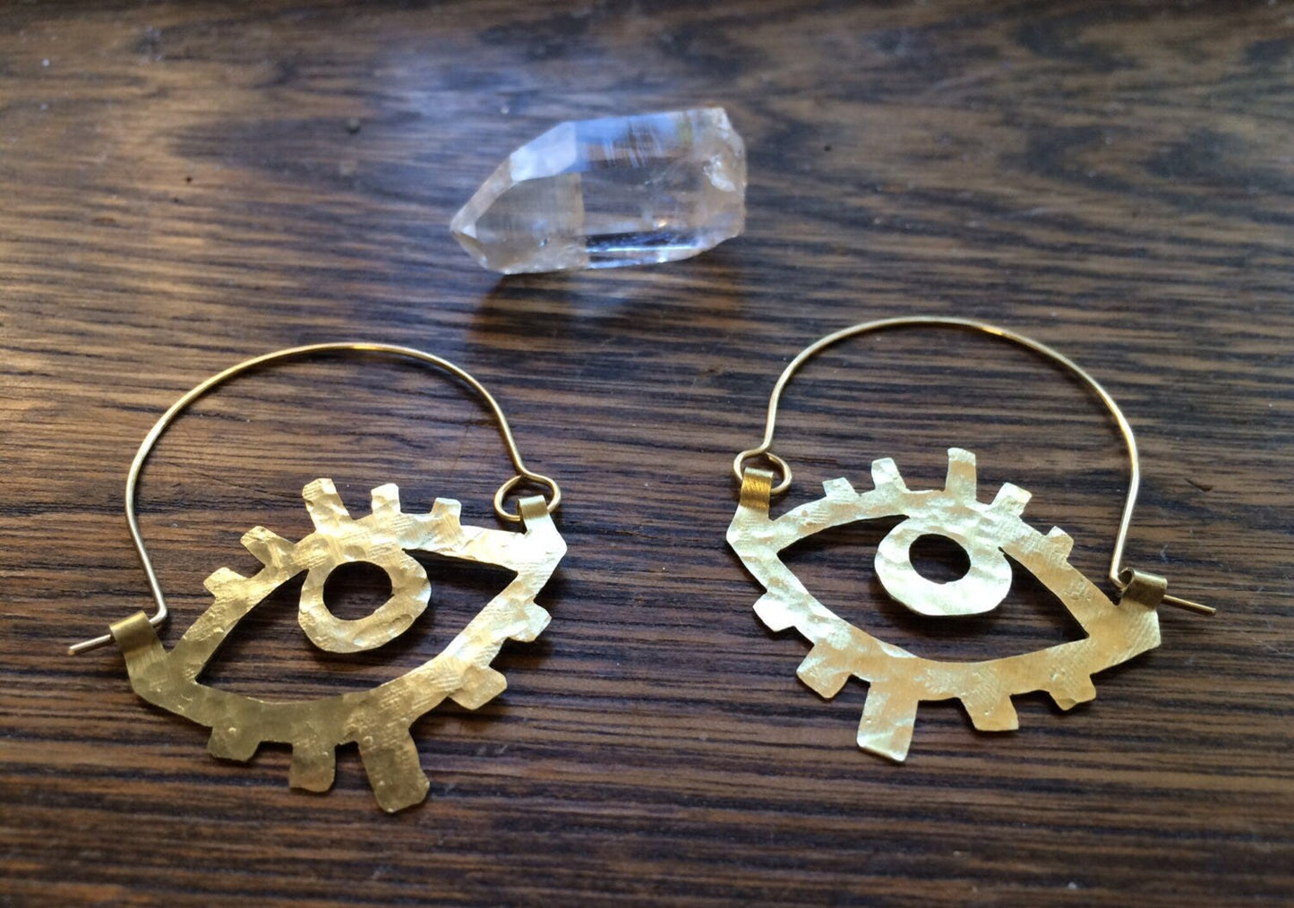Metal Eye Hoop Earrings