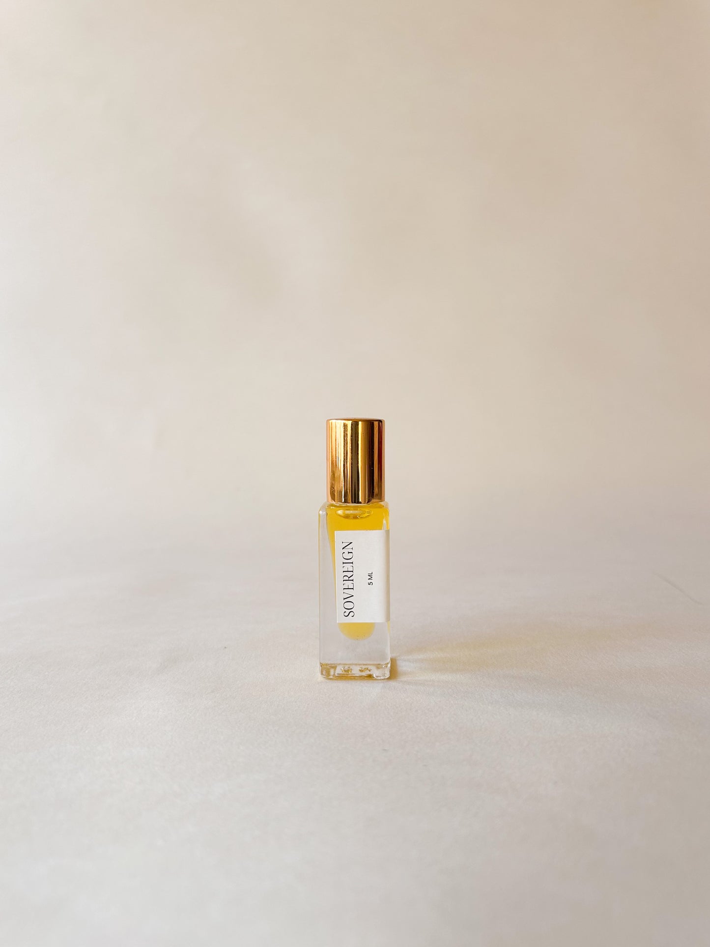 Petite Huile de Parfum Travel Roll-on