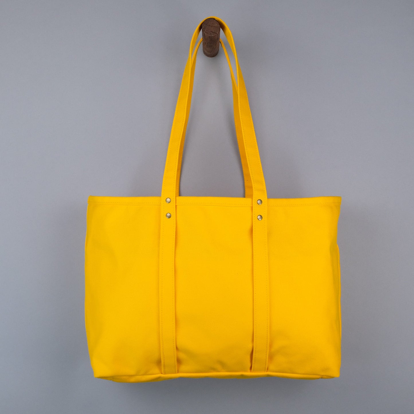 Beachwood Yoga Tote Bag in Canary Yellow
