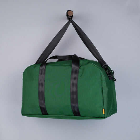 Bryant Medium Duffle Bag in Forest