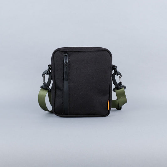 Hobson Crossbody Bag in Black + Olive