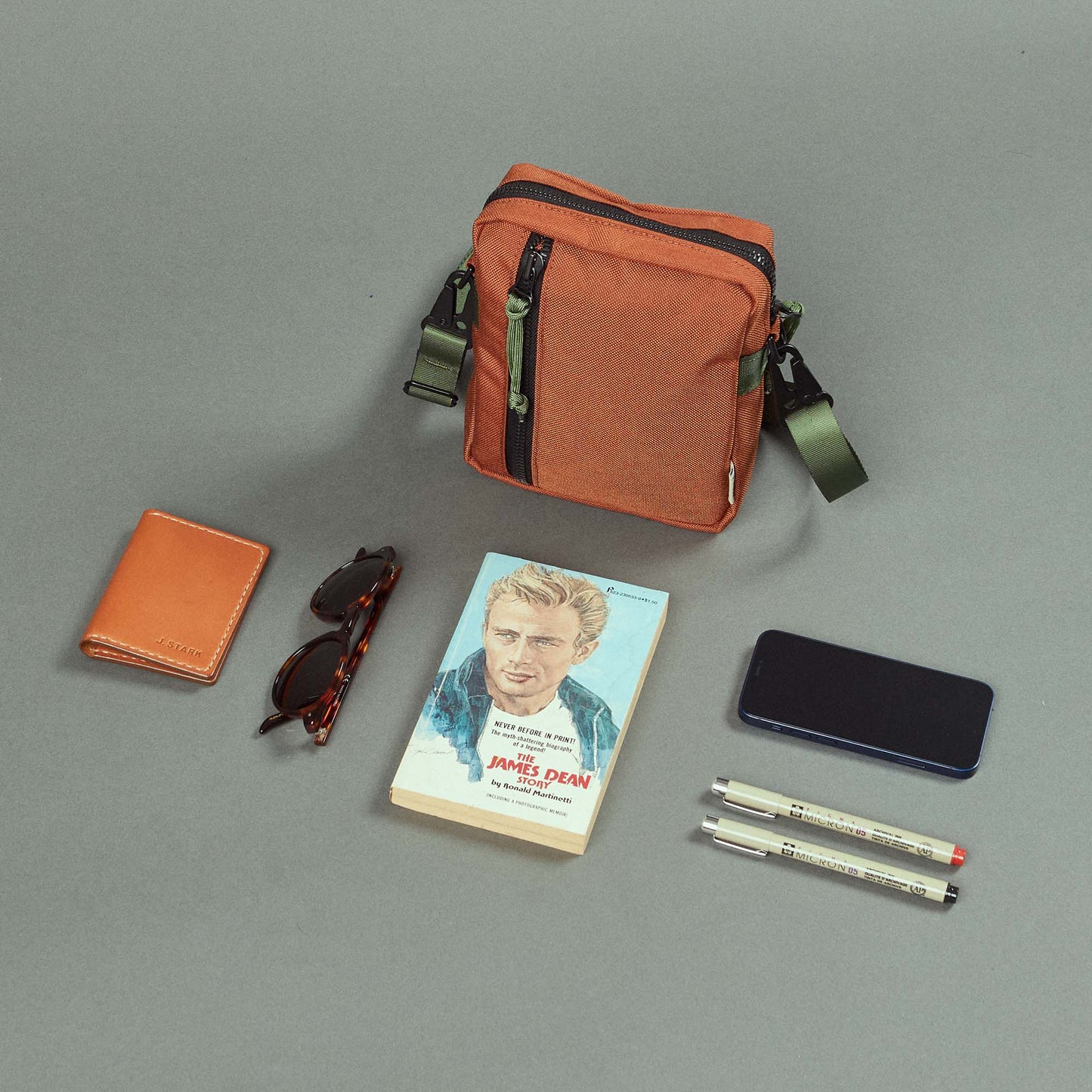 Hobson Crossbody Bag in Forest + Black