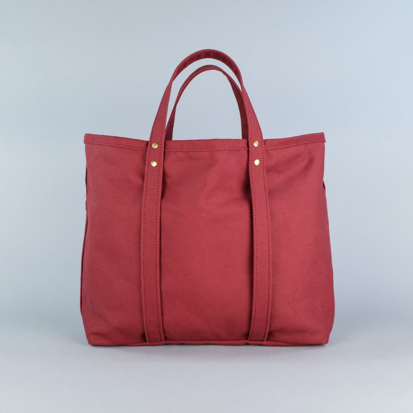 Woodbine Tote Bag in Auburn