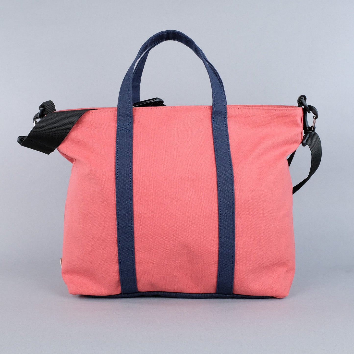 Woodbine Zip Tote Bag in Nantucket Red & Navy