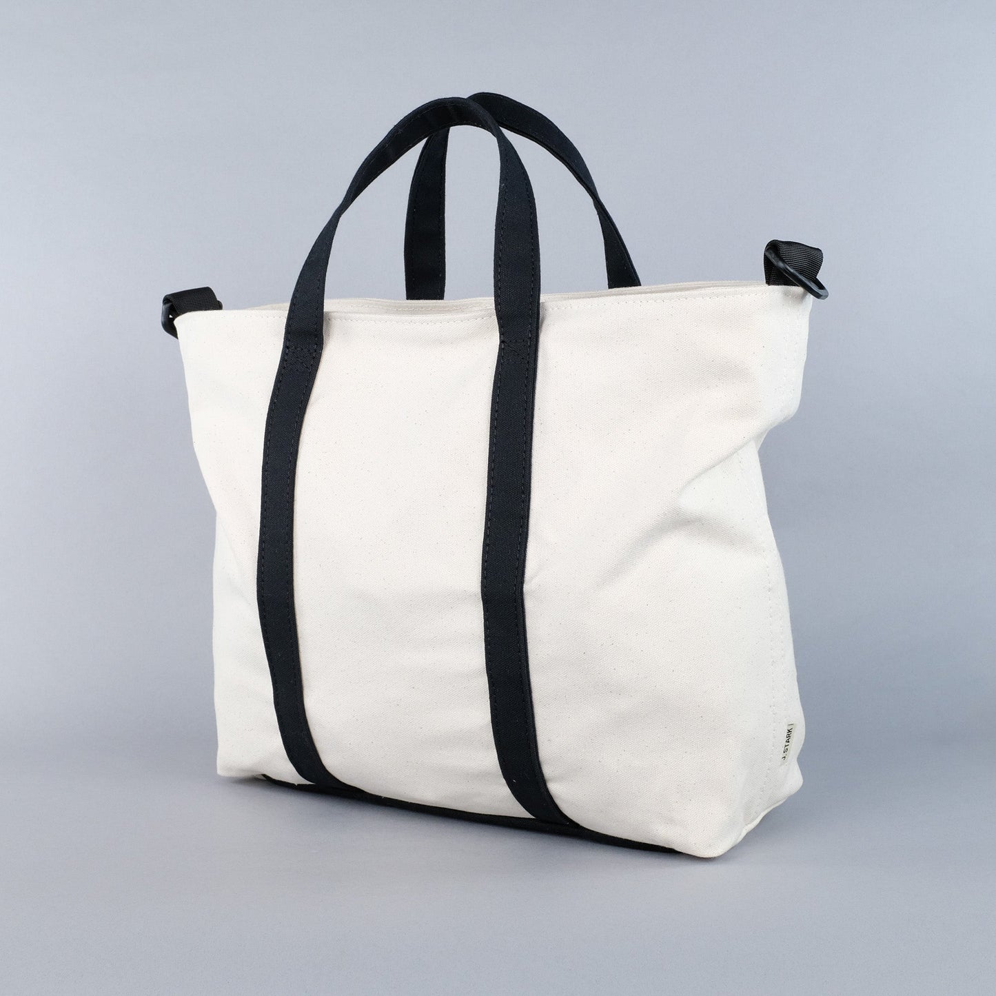 Woodbine Zip Tote Bag in Natural & Black