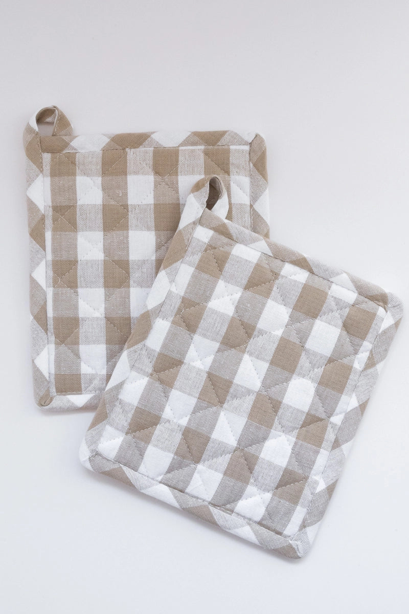The Checkered Pot Holders