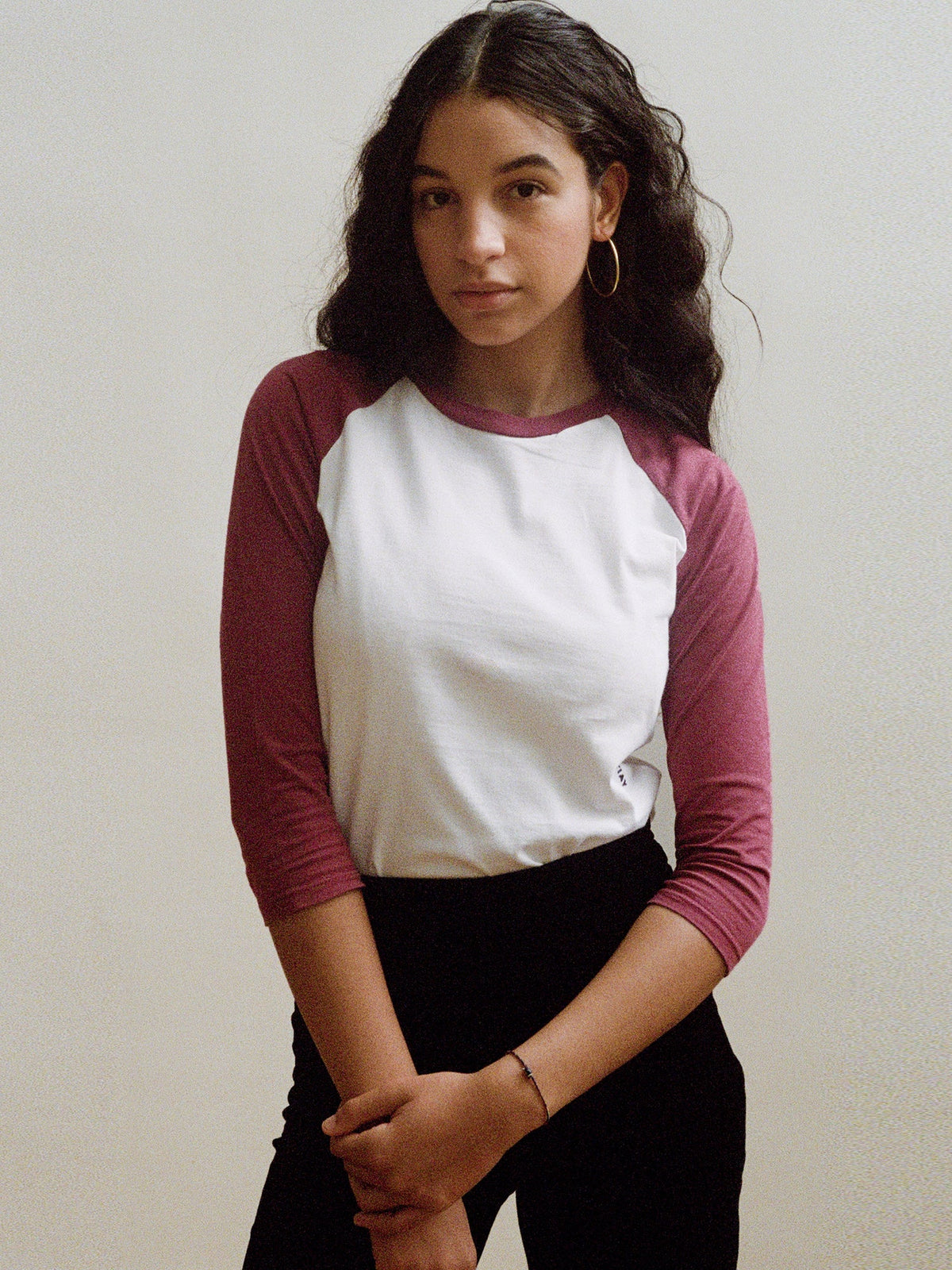Slim Fitted Raglan Baseball T-shirt | Rouge/White-zoom-3