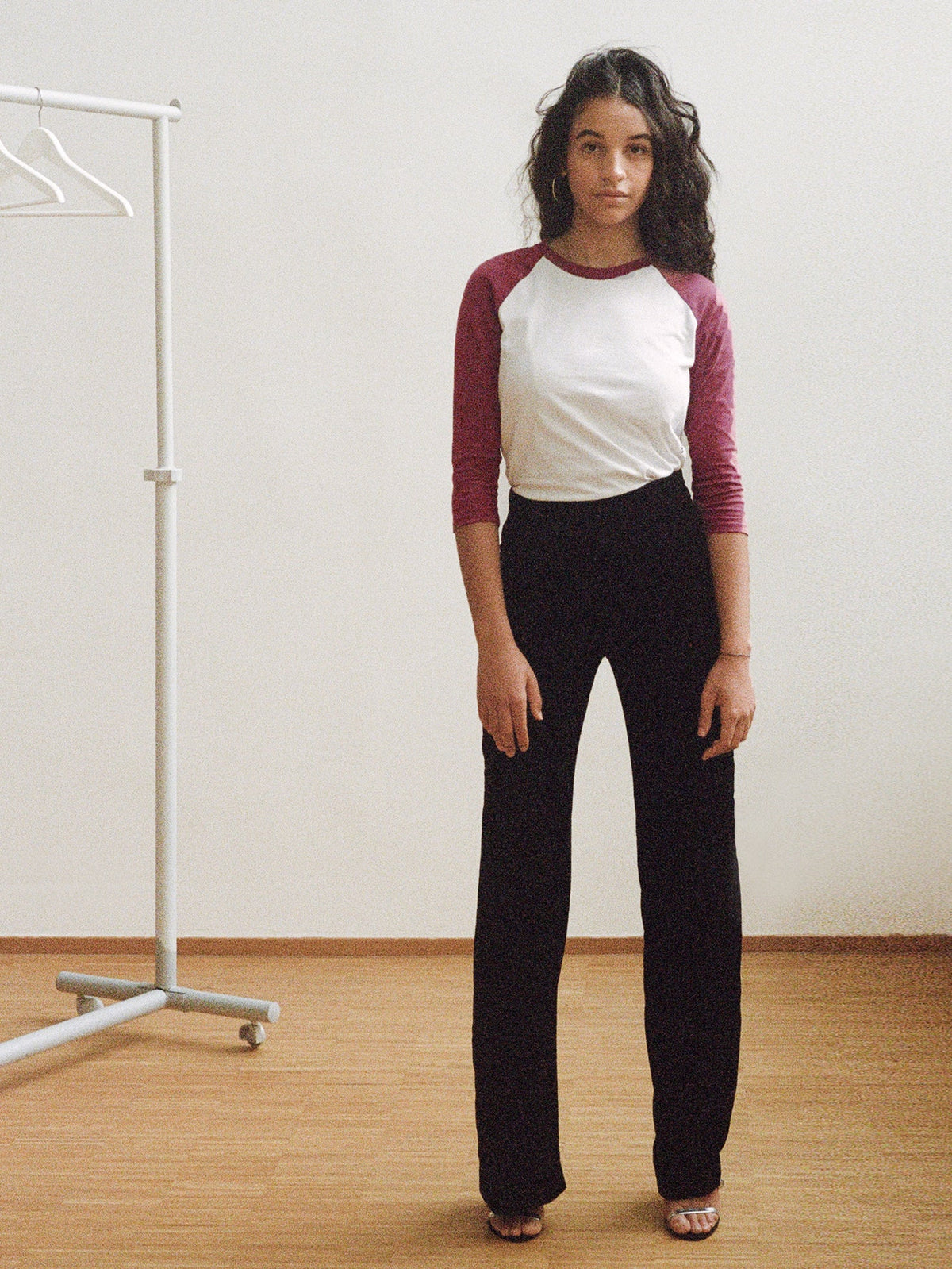 Slim Fitted Raglan Baseball T-shirt | Rouge/White-zoom-1