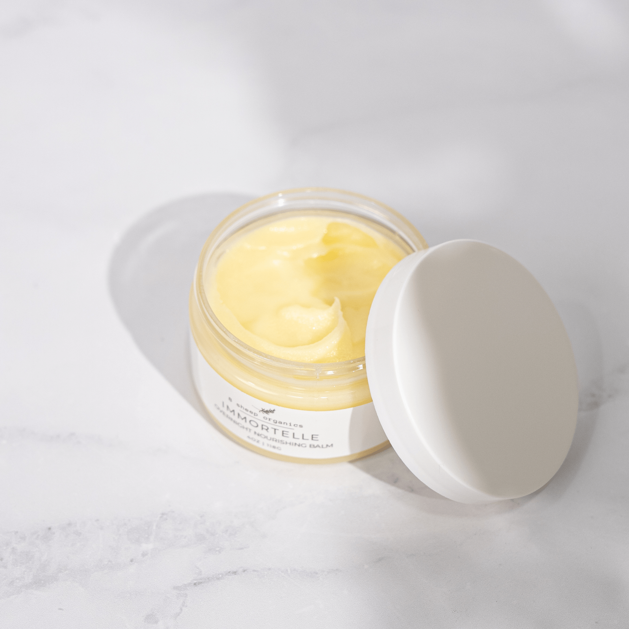 Immortelle Overnight Nourishing Balm-zoom-1