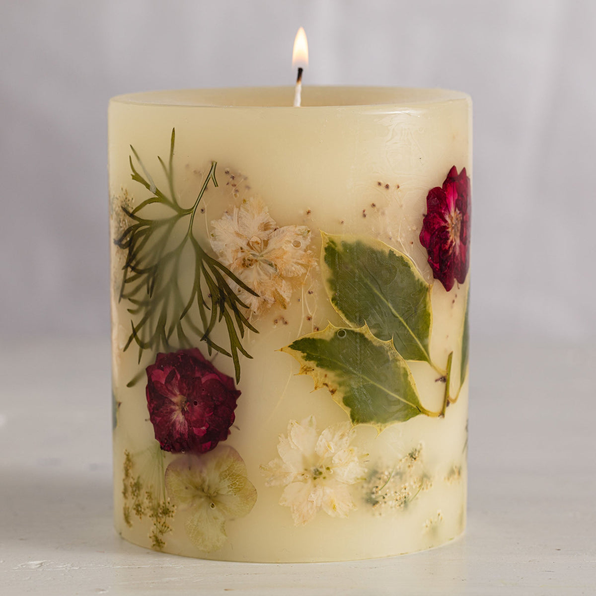 Accent Botanical Candle | Winterberry Frost-zoom-4