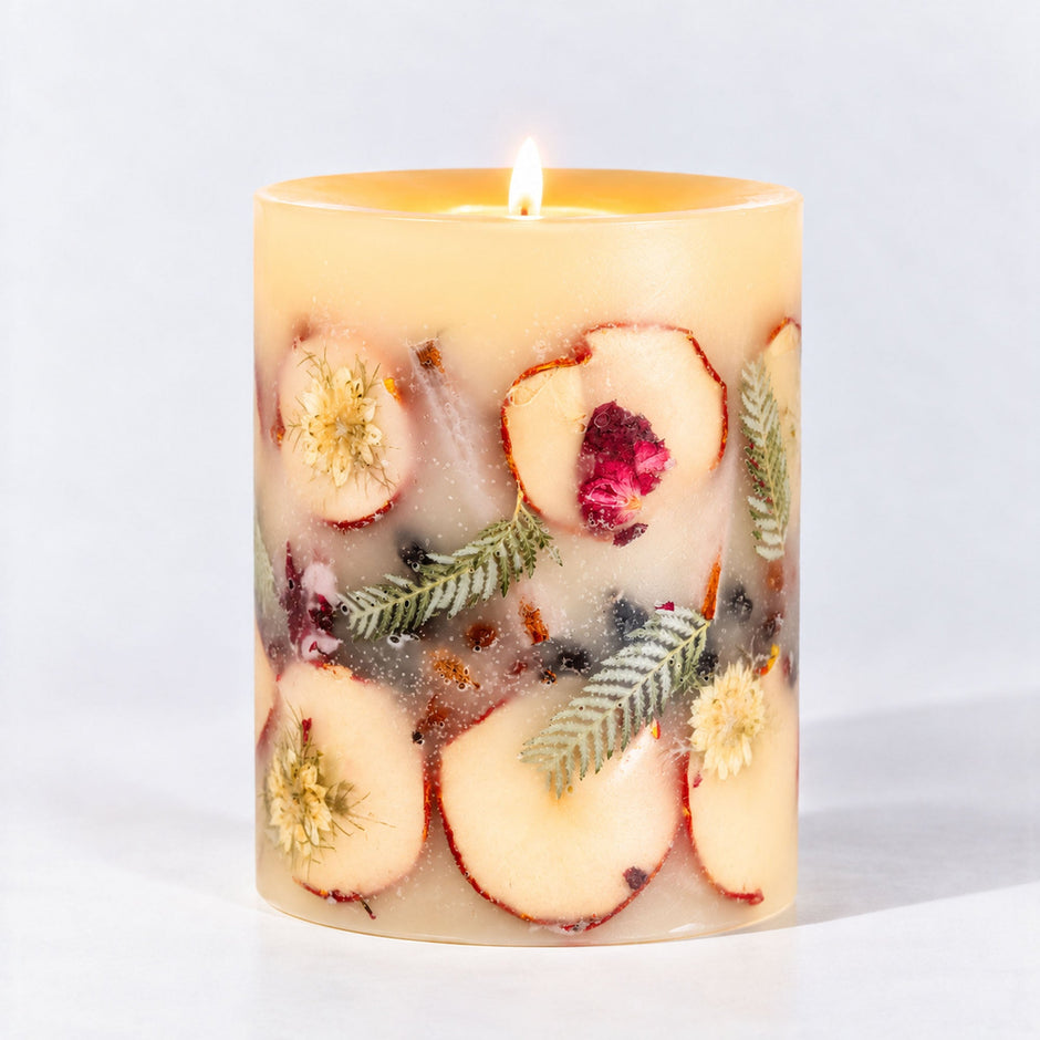 Signature Botanical Candle | Spicy Apple