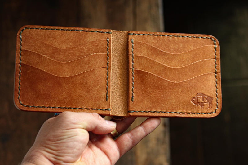 Traditional Bi-Fold-zoom-