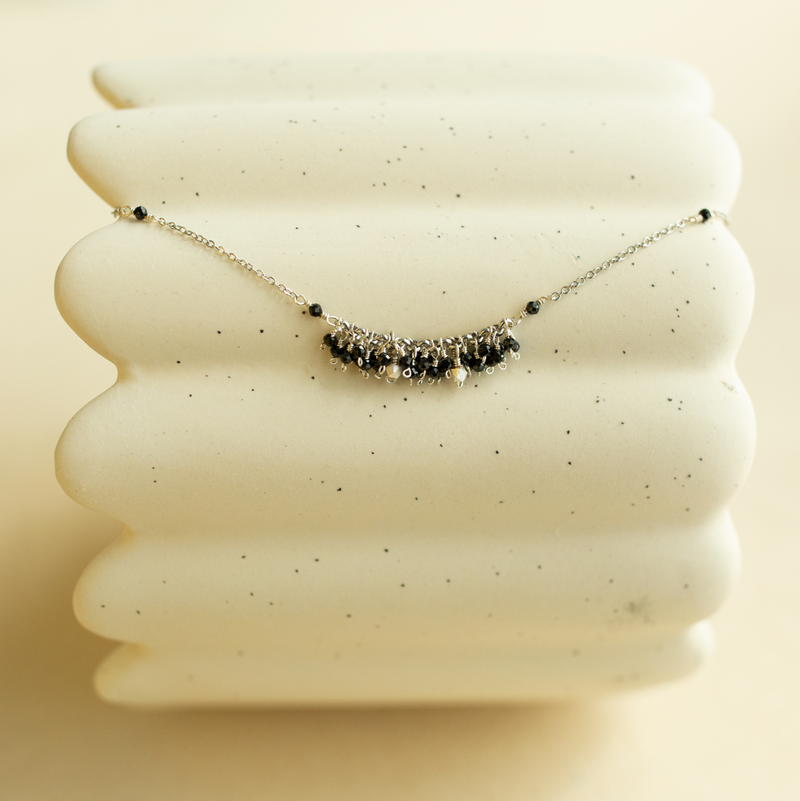 Reign Necklace-zoom-