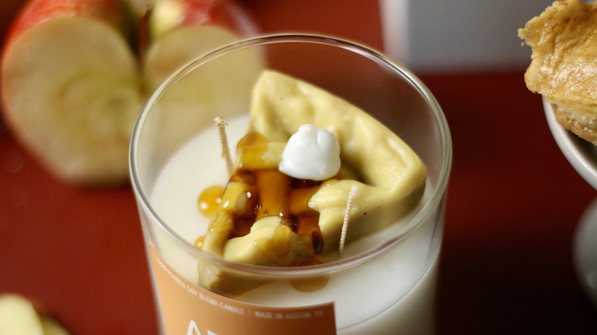 Apple Pie Container Candle-zoom-3