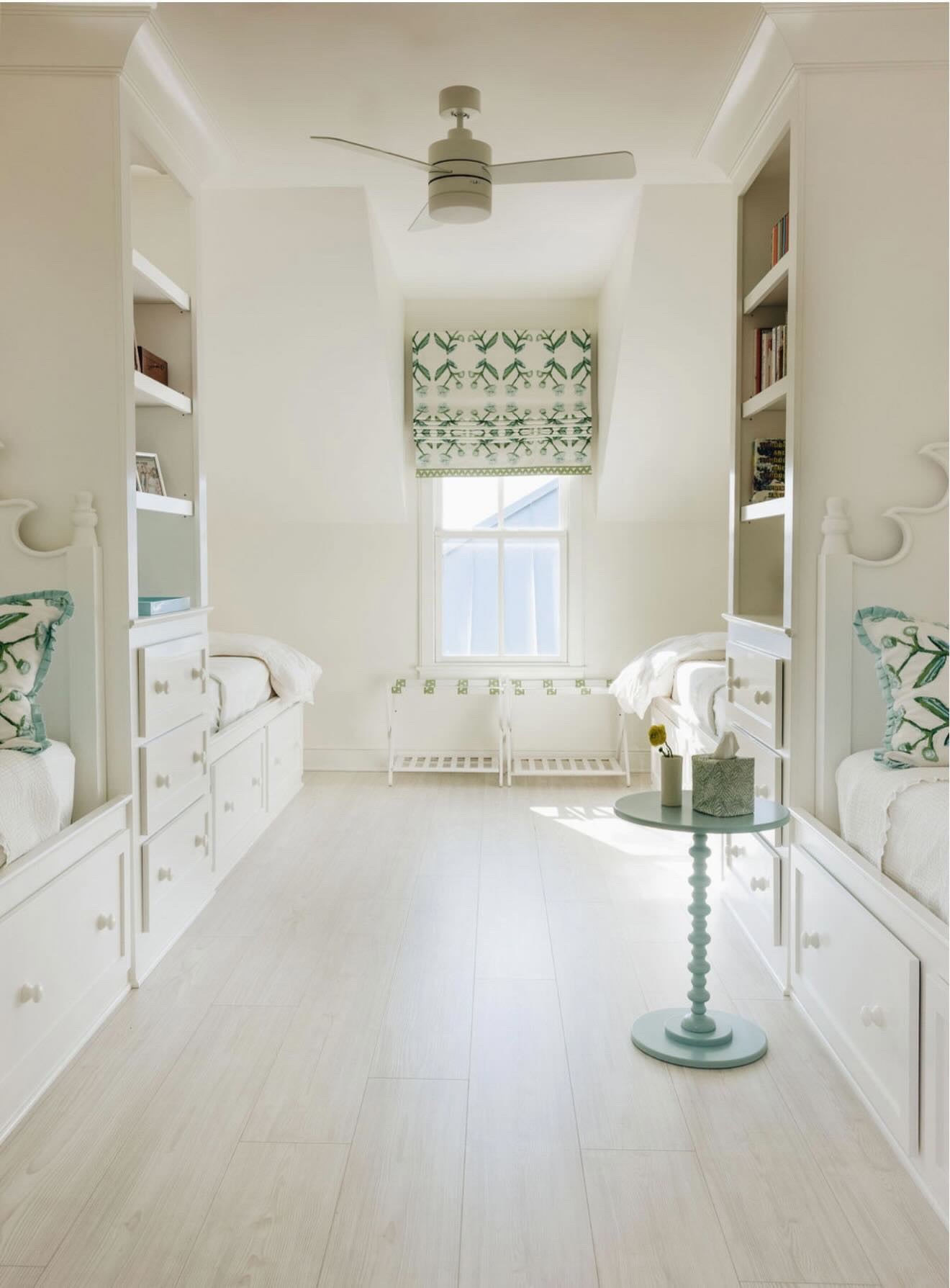 Antonia Wallpaper (Blue & Green) – Handmade & Digitally Printed-zoom-10