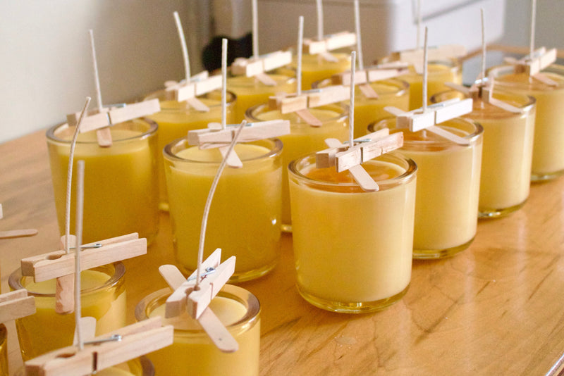 Sonnets of Honey Beeswax Candle-zoom-