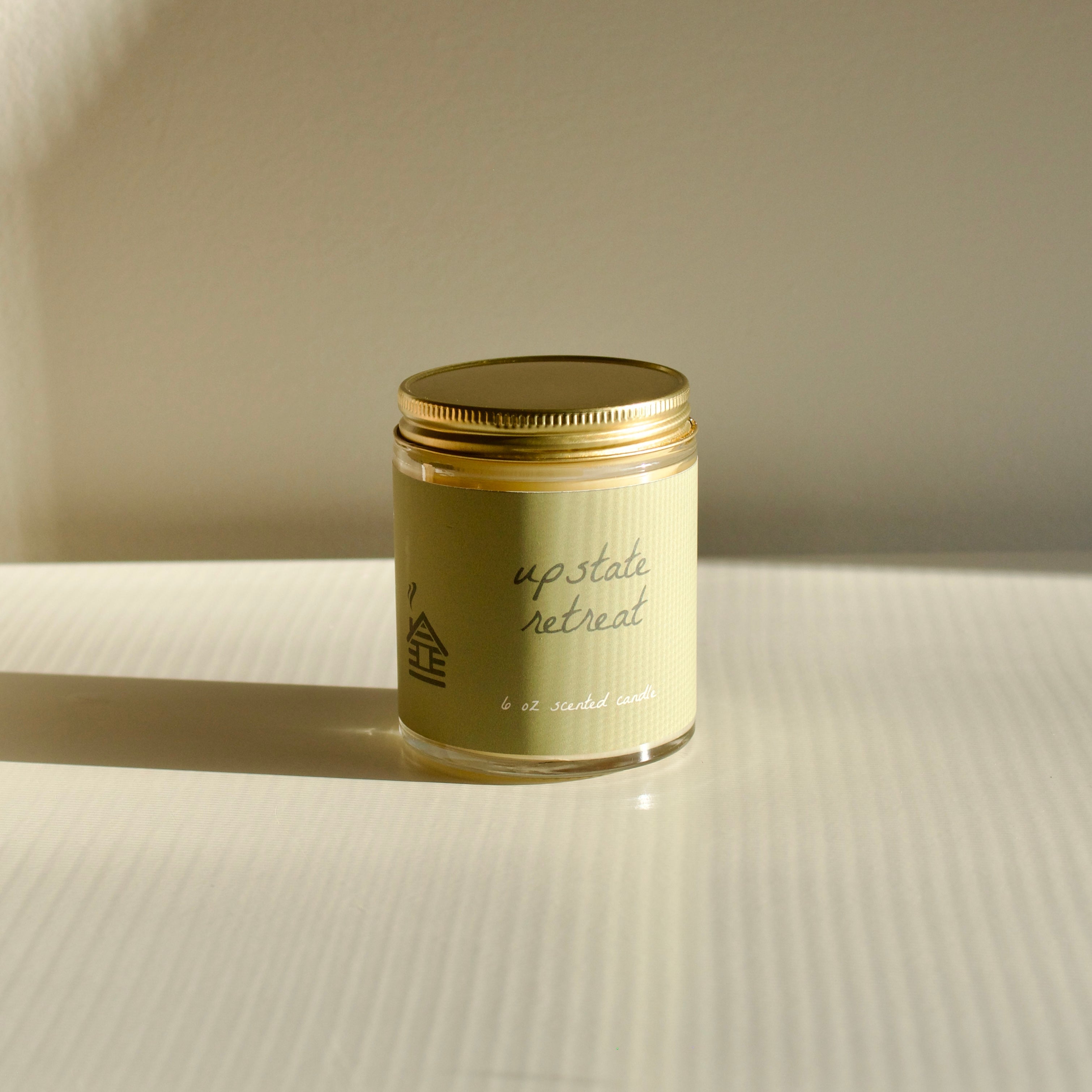 An Upstate Retreat Beeswax Candle-zoom-1