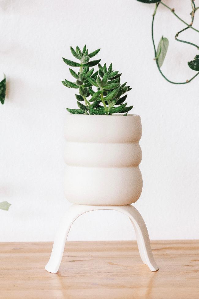 Ceramic Raised Plant Pot-zoom-