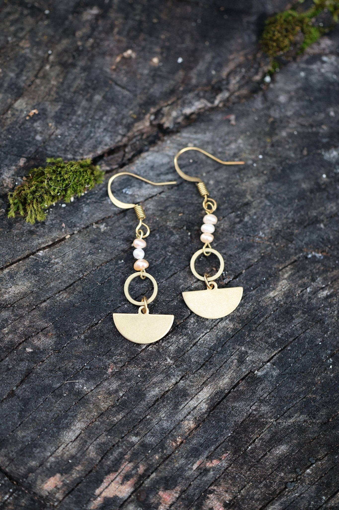 Pearl Triplet Earrings | Brass & Freshwater Pearl - Aware House