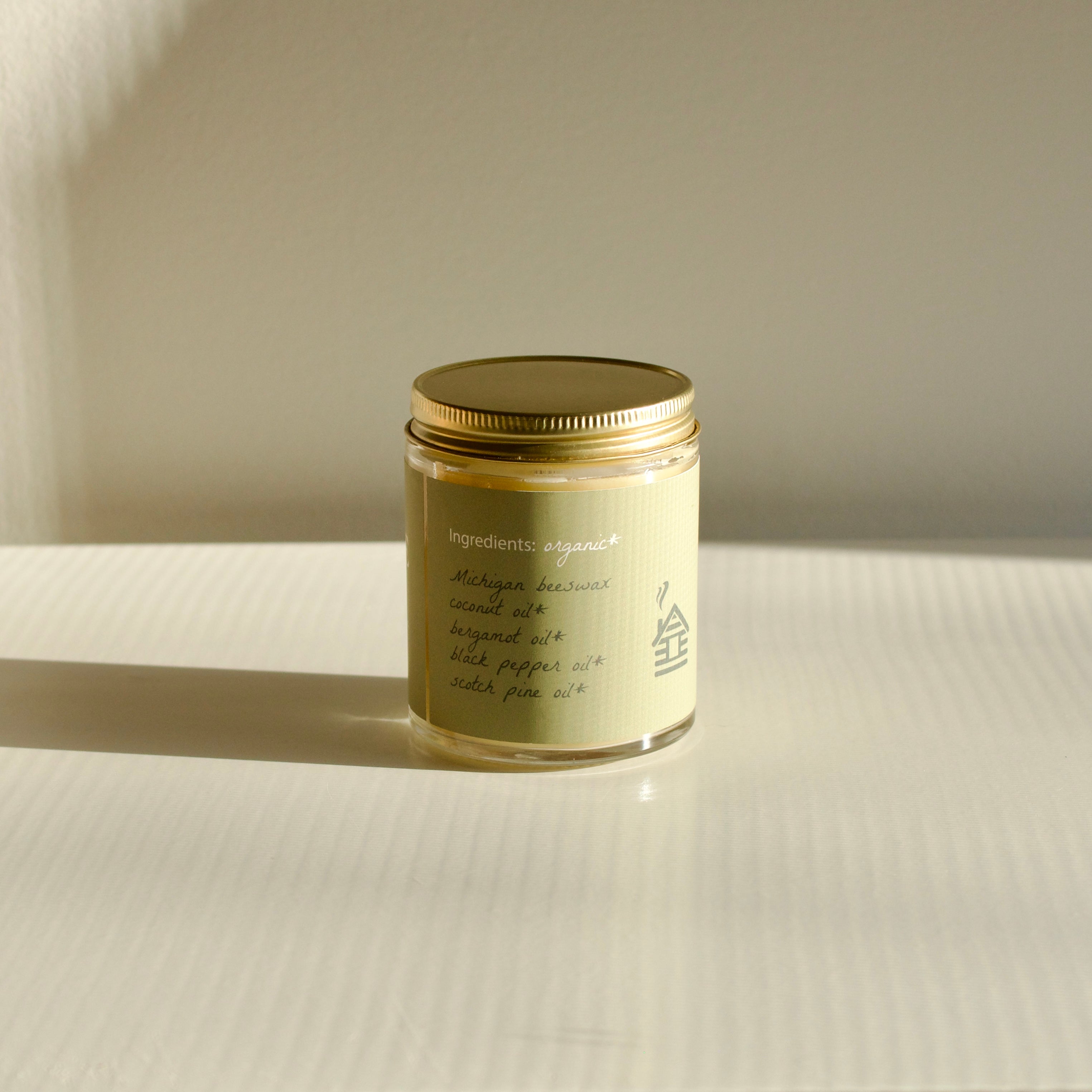 An Upstate Retreat Beeswax Candle-zoom-2