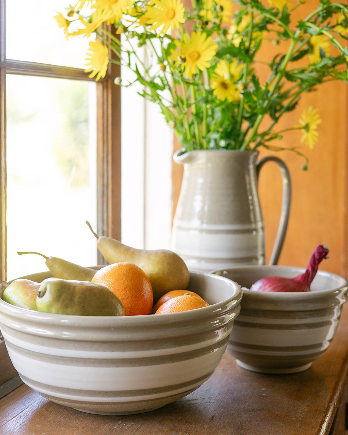 Farmhouse Yellowware Bowl-7