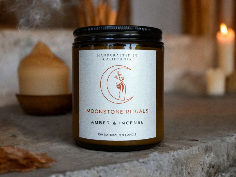 Amber & Incense Candle-zoom-