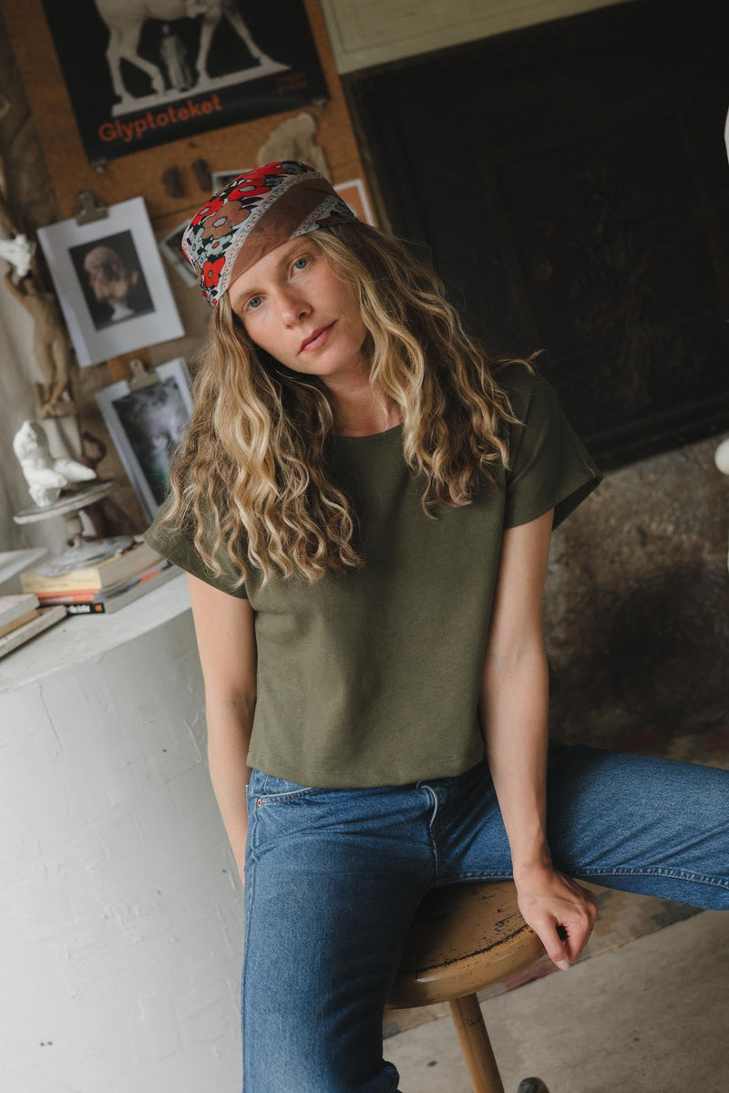 Saturday Tee | Patina-zoom-