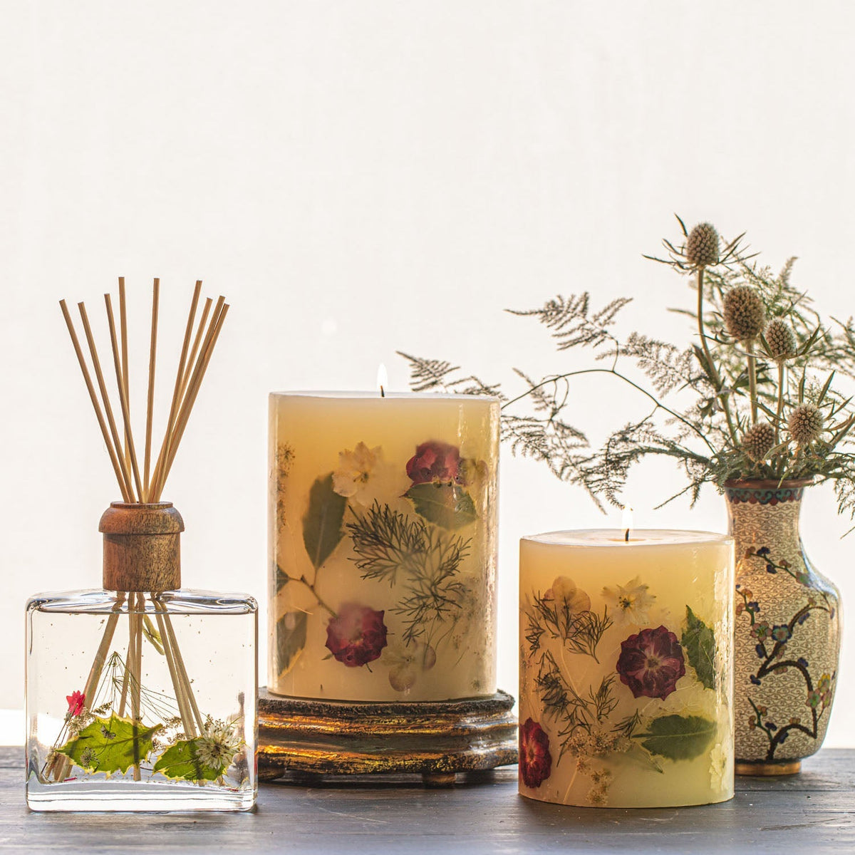 Signature Botanical Reed Diffuser | Winterberry Frost-zoom-4