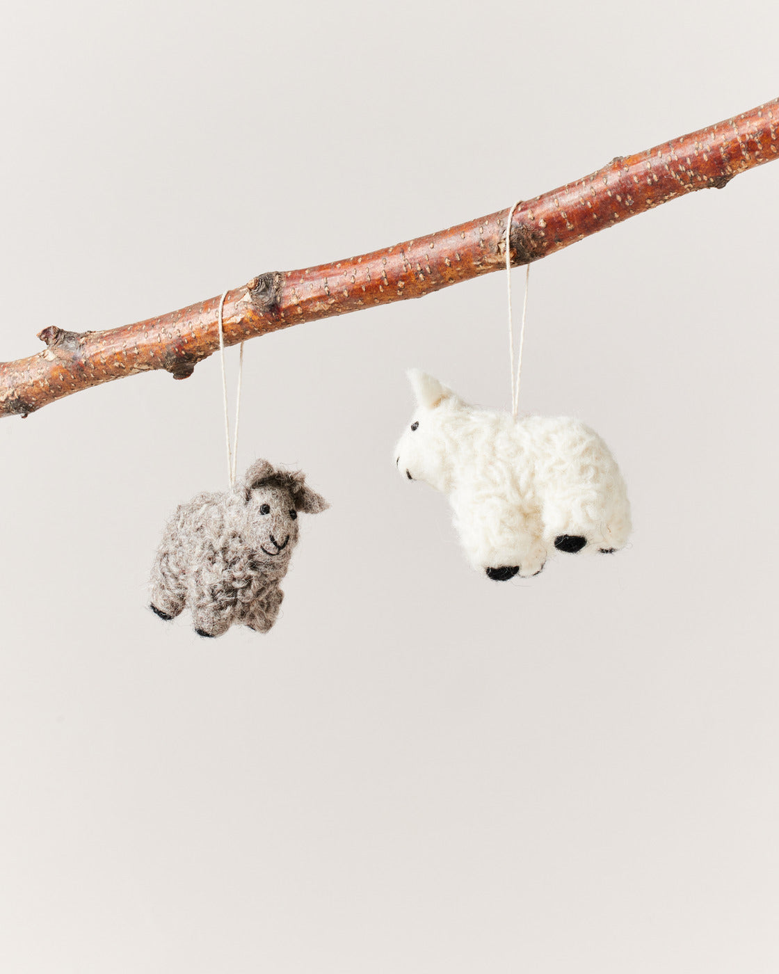 Felted Sheep Ornament-zoom-1