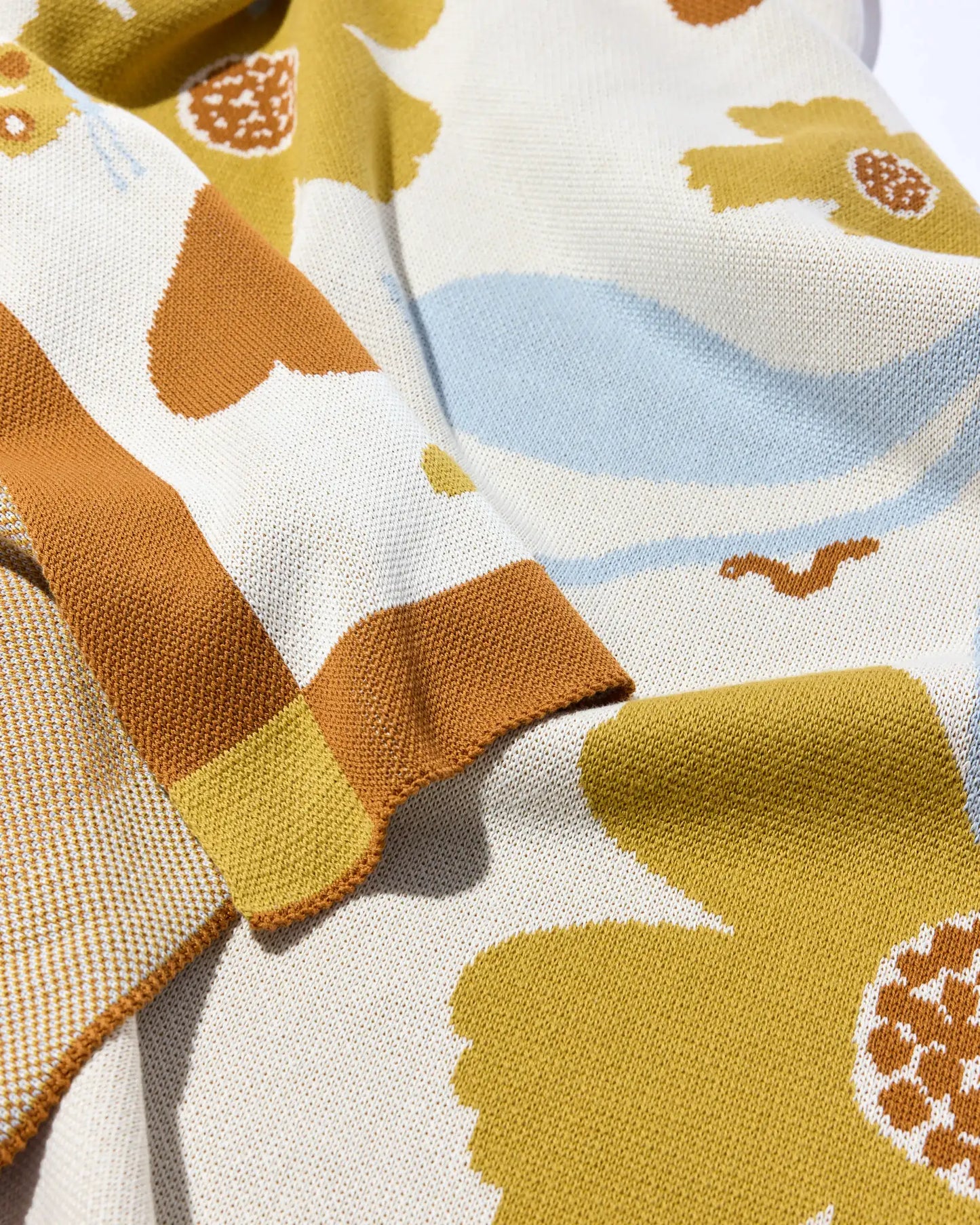 Bugs in Love Throw Blanket