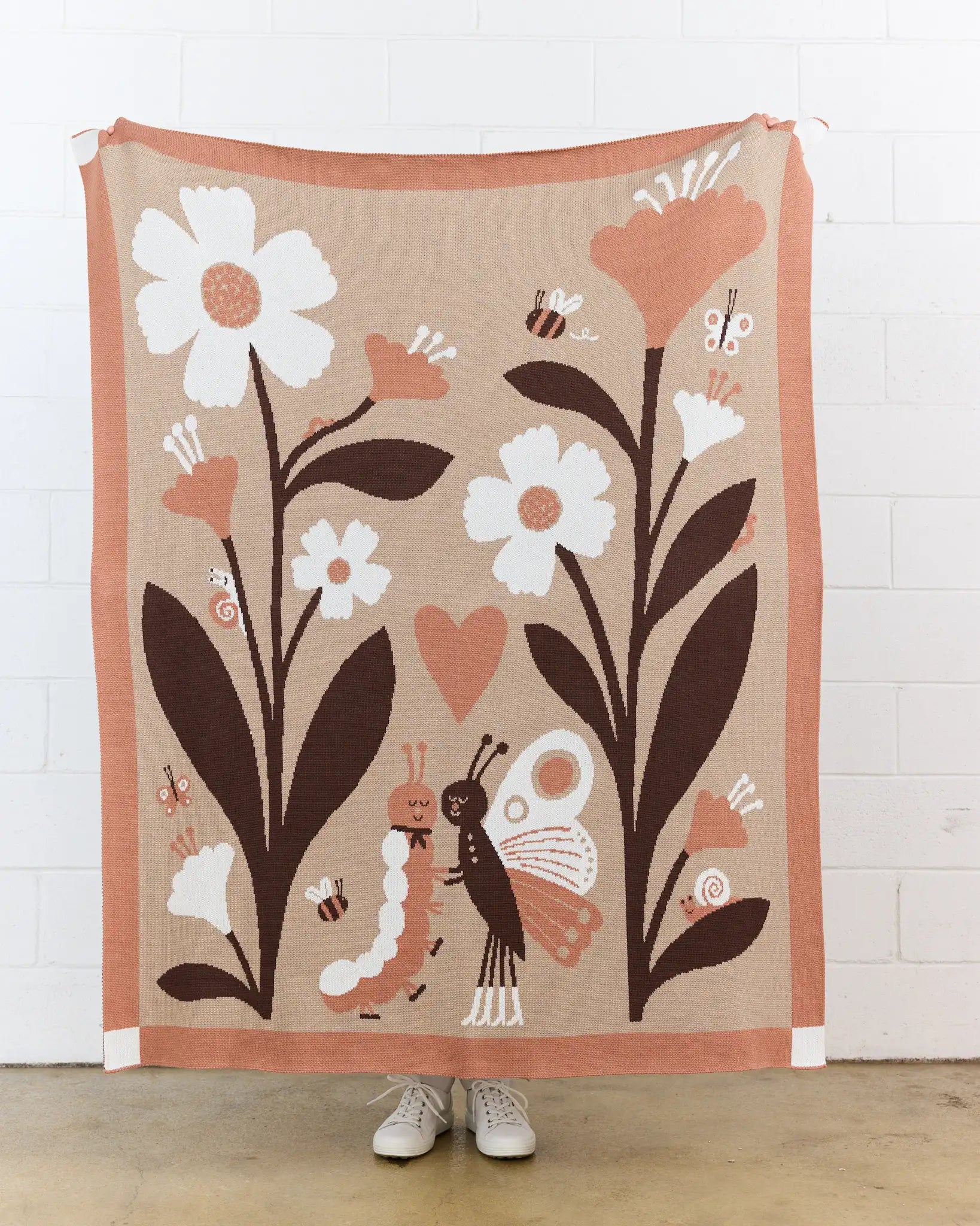 Bugs in Love Throw Blanket-zoom-8