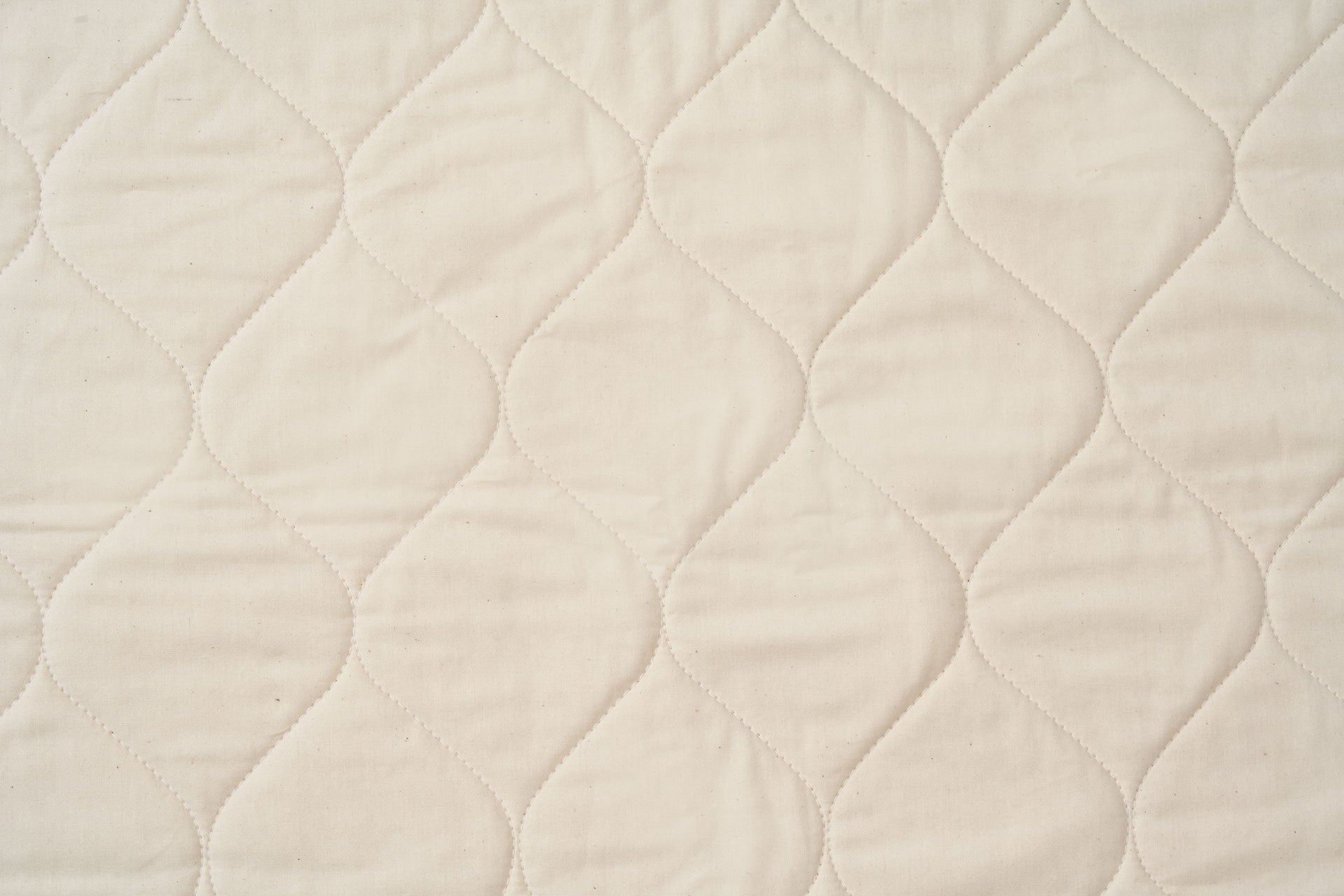 Cotton Quilted Pillow Sham-zoom-8
