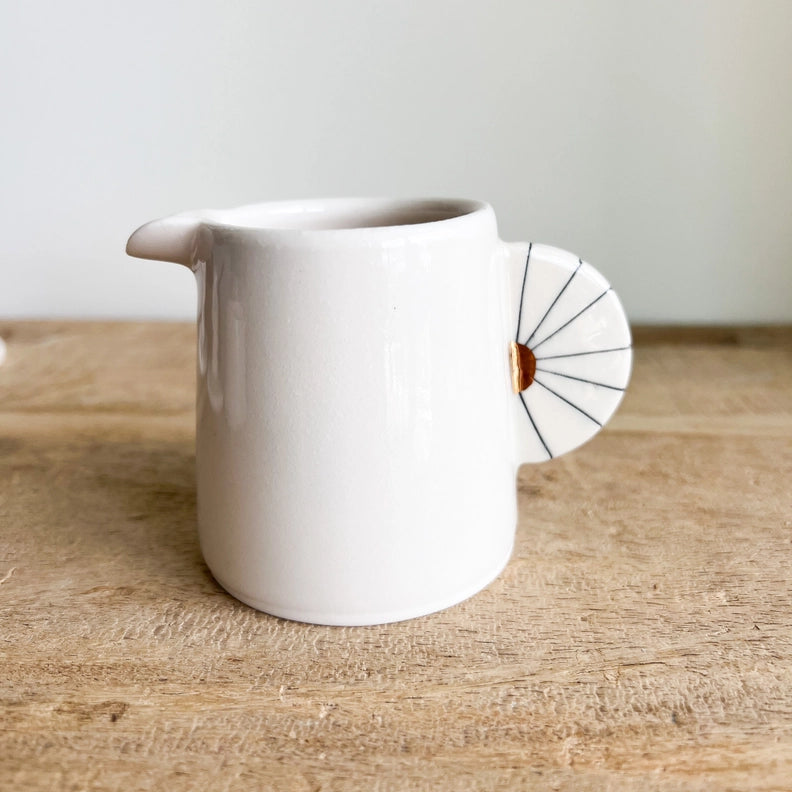 Petit Soleil Creamer-zoom-1