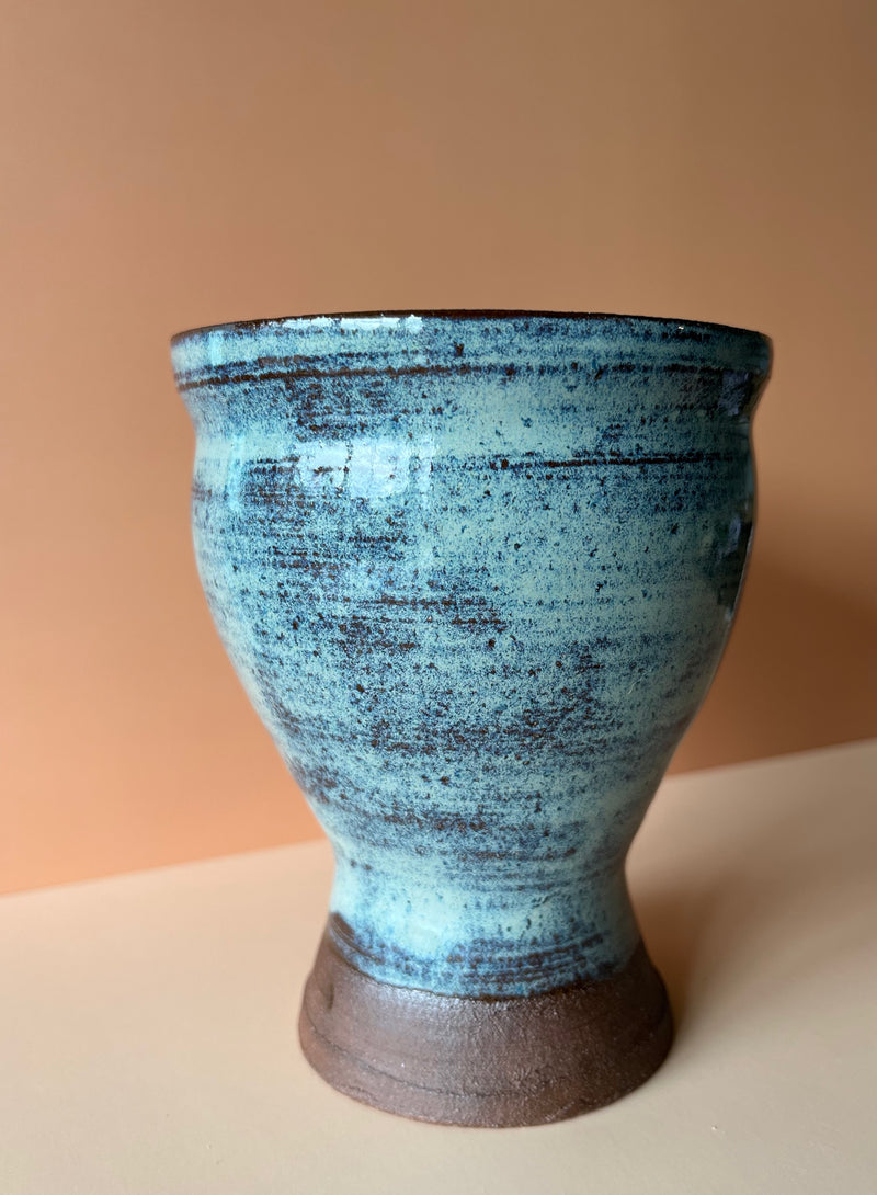 Crescent Flower Vase-zoom-