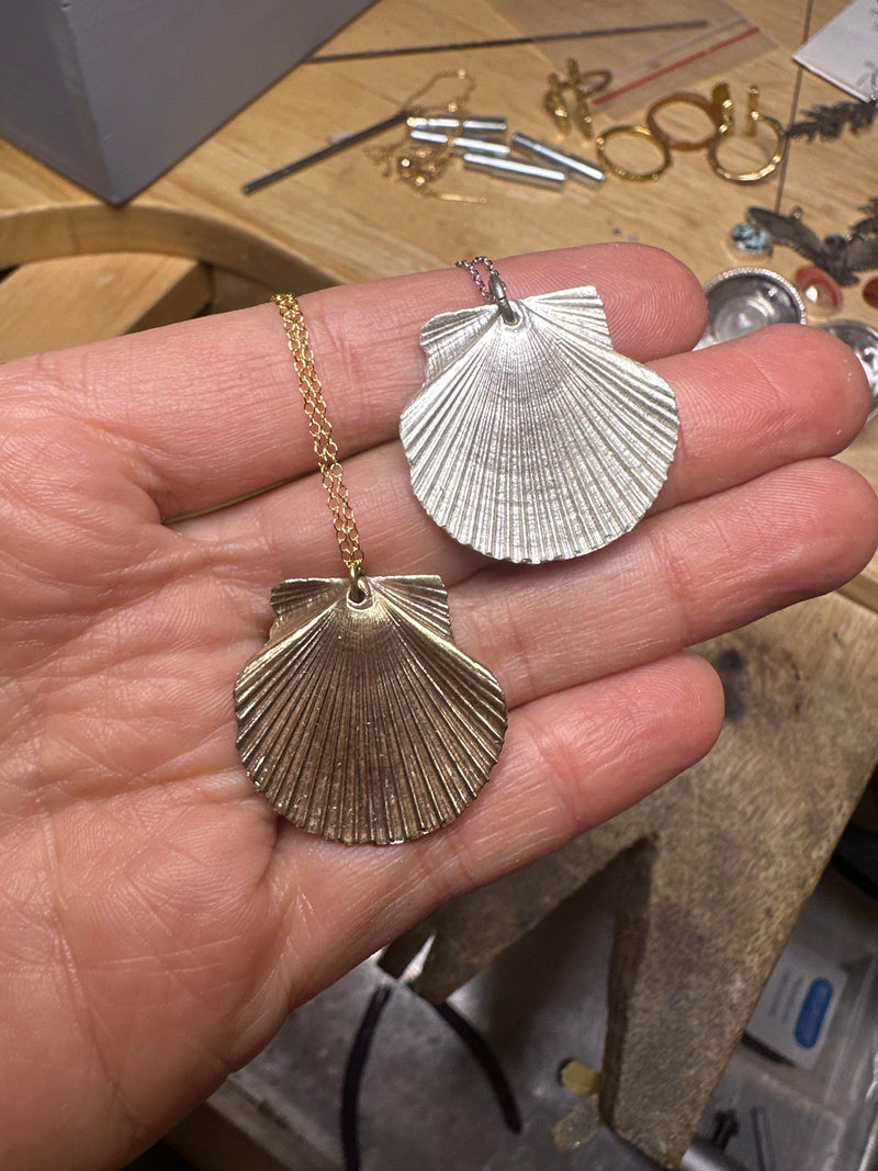 Fan Shell Necklace | Sterling Silver-zoom-