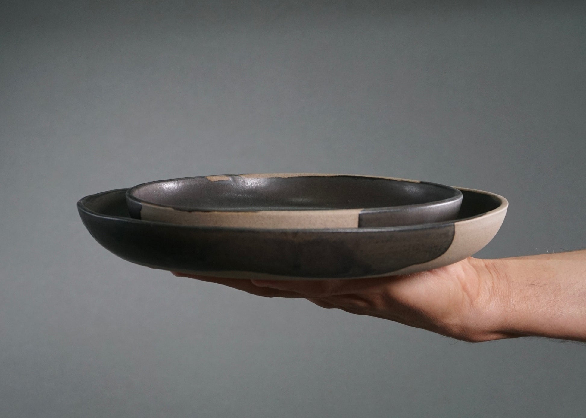 The Dinnerware Set – Gray/Black-3