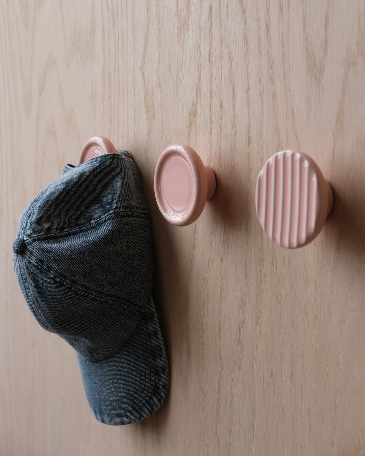 Sequence coat hook - Revolve-zoom-15