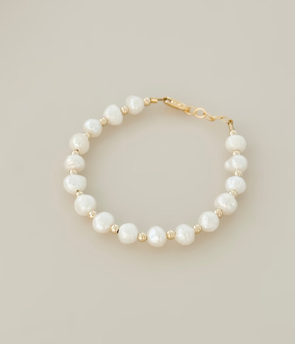 Freshwater Pearl Bracelet | Gold Beads
