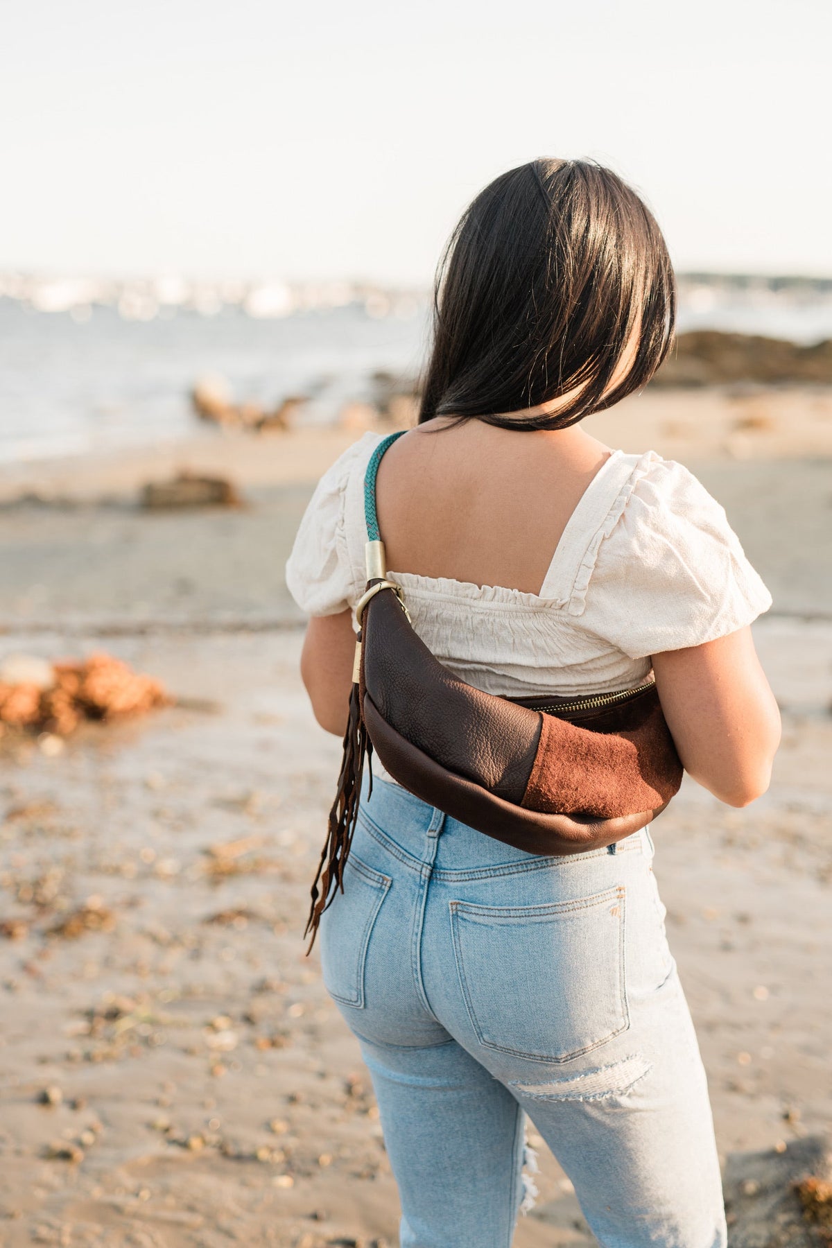 Sling Bag in Brown Leather-zoom-22