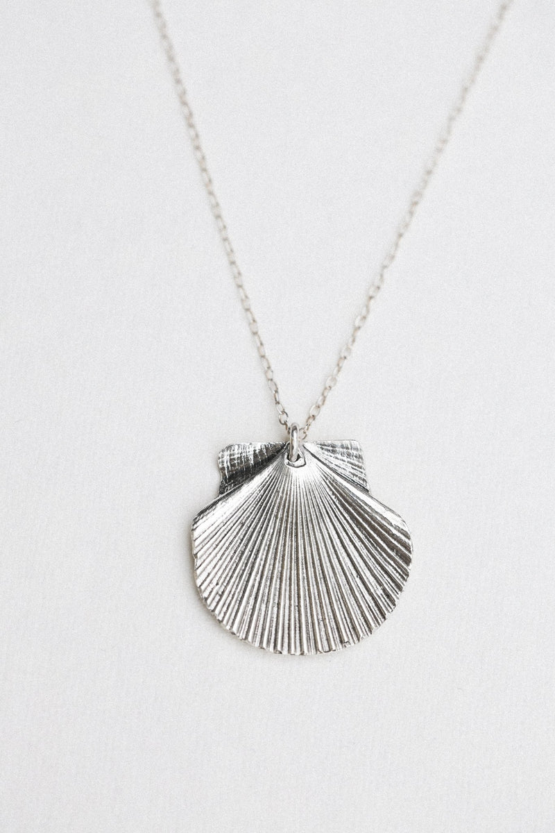 Fan Shell Necklace | Sterling Silver-zoom-