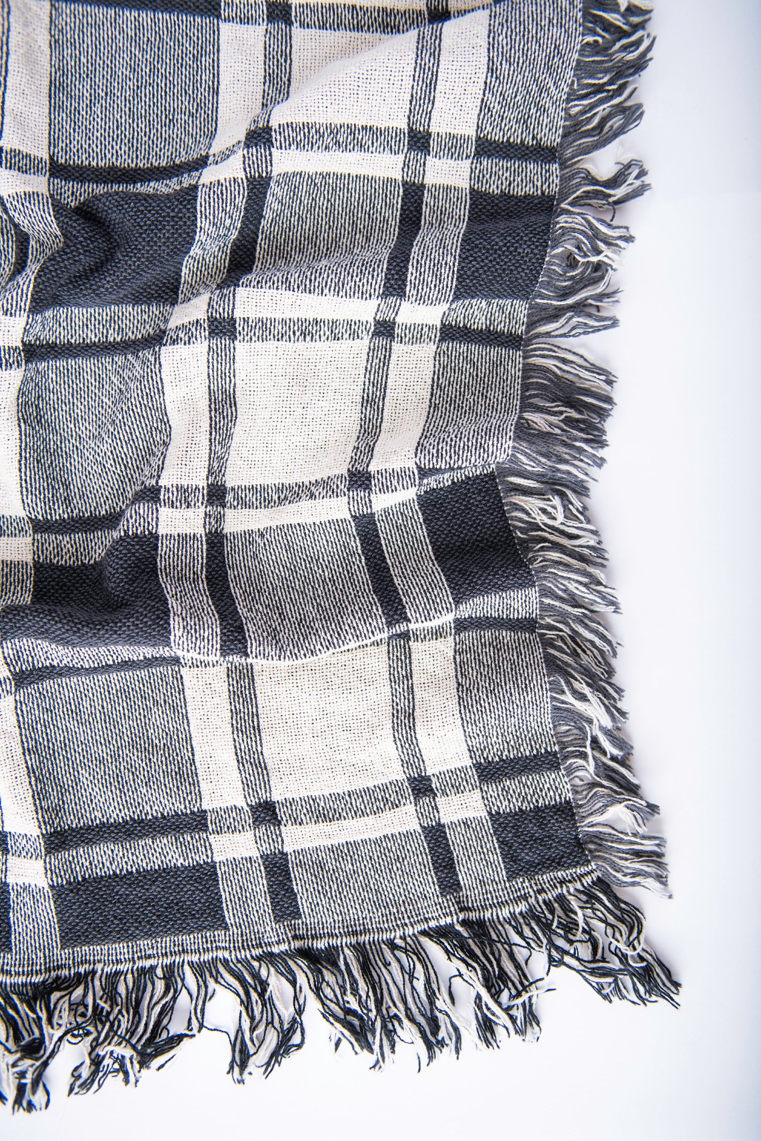 Ellis Black and White Plaid Jacquard Woven Throw Blanket-zoom-6