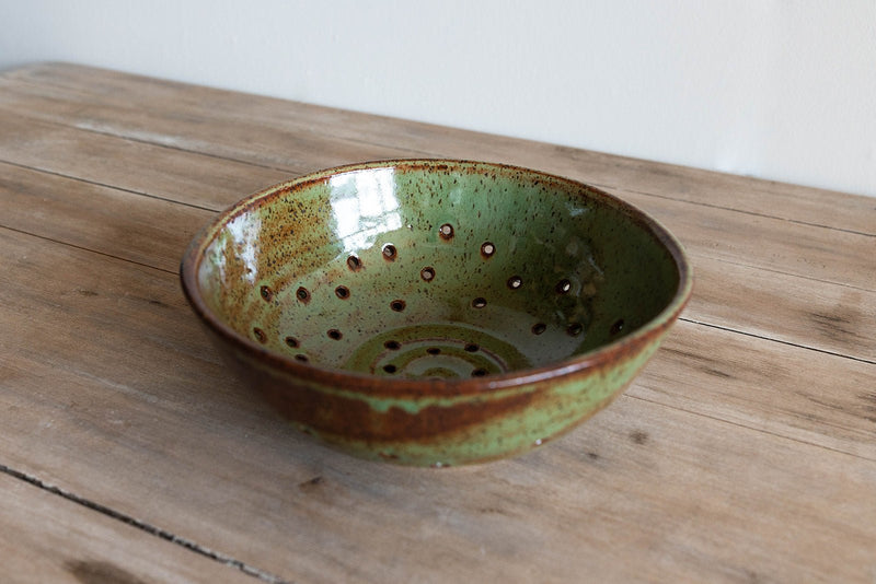 Handmade Ceramic Berry Bowl-zoom-