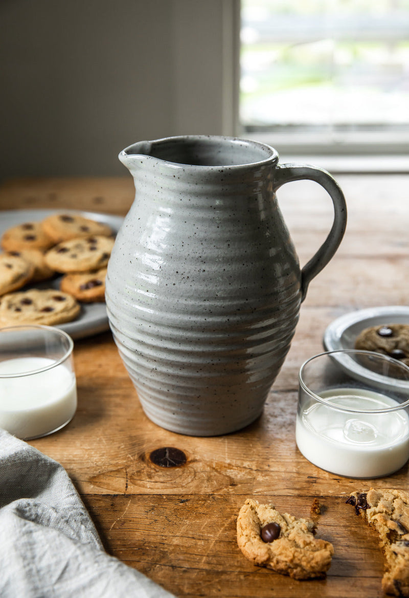 Agrarian Pitcher-zoom-