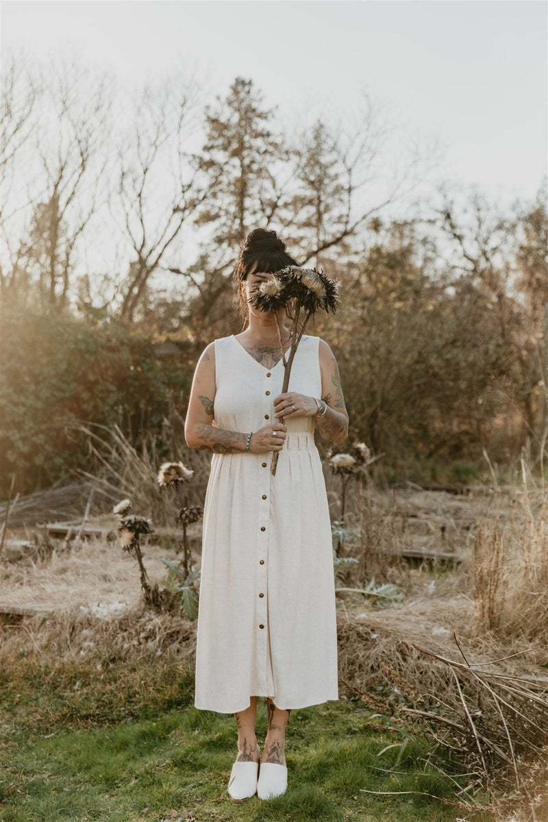 Aviva Top in Oat Linen-zoom-
