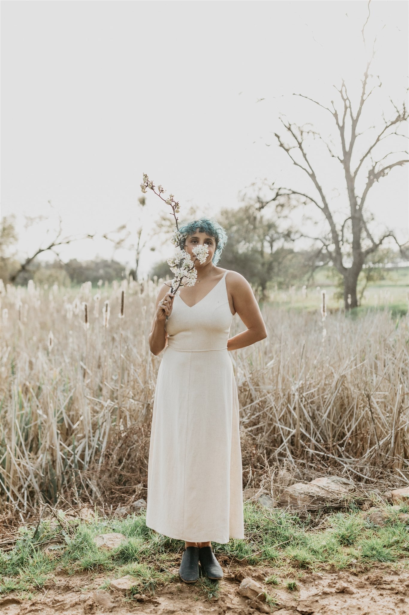 Meadow Dress in Oat Straw Linen - Aware House